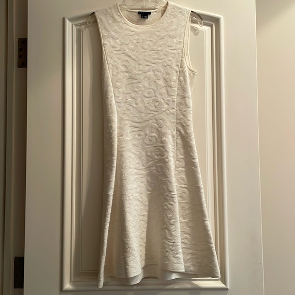 Theory A-Line White Dress Size P - Picture 2 of 8